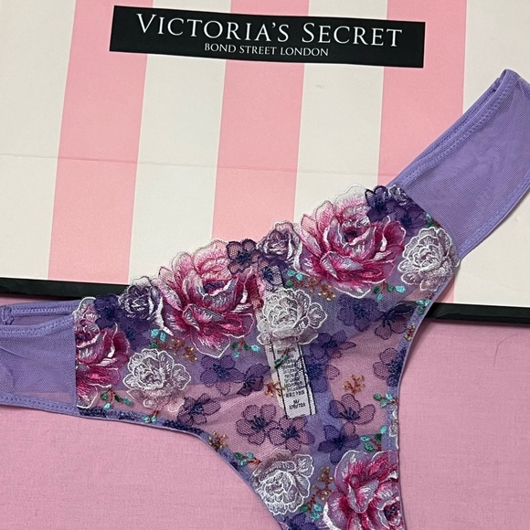 SALE $1̶2̶5̶ Victoria’s Secret Dream Angels Floral Embroidered Longline set 😍 - Picture 4 of 6
